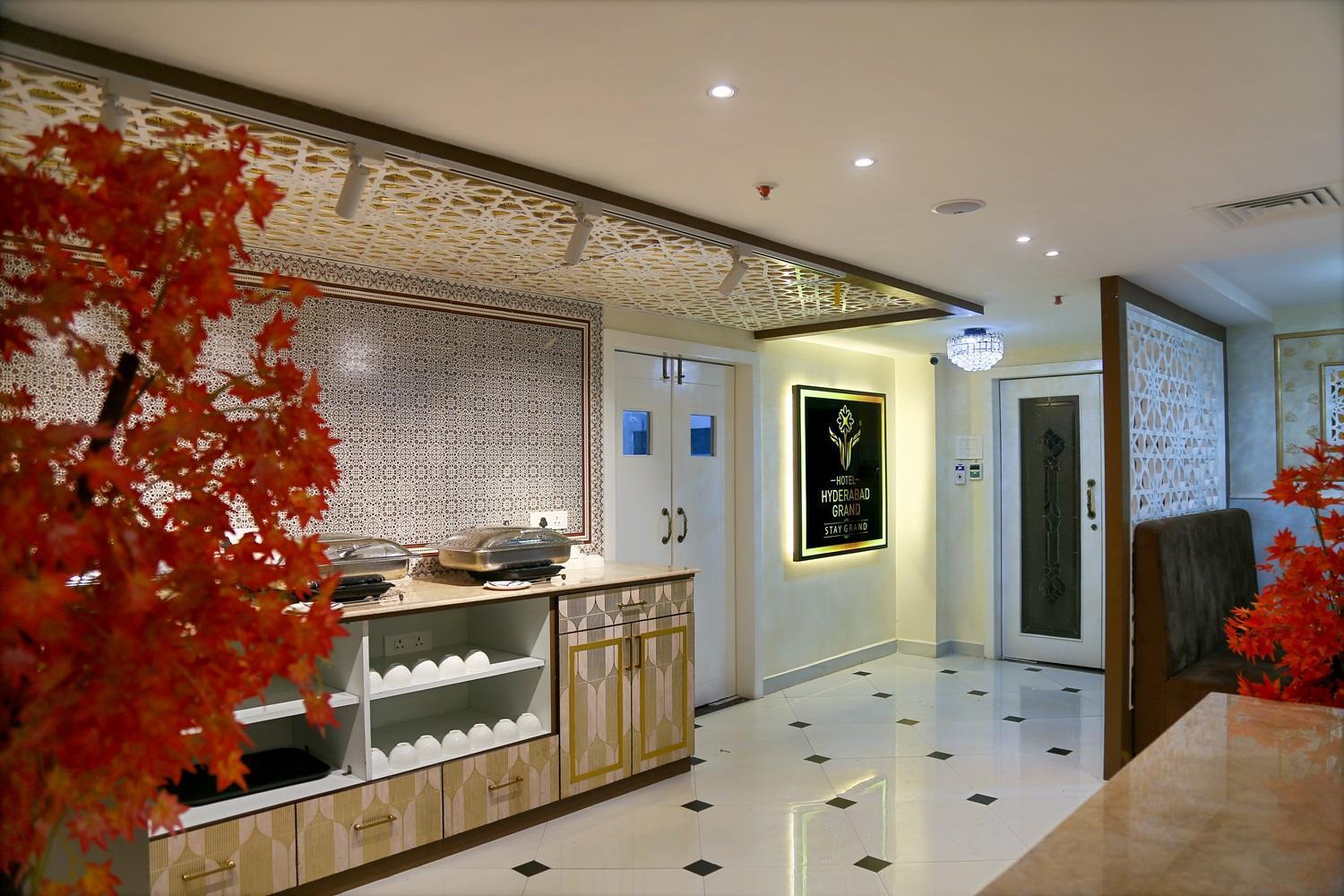 Hotel Hyderabad Grand Shamshabad Esterno foto